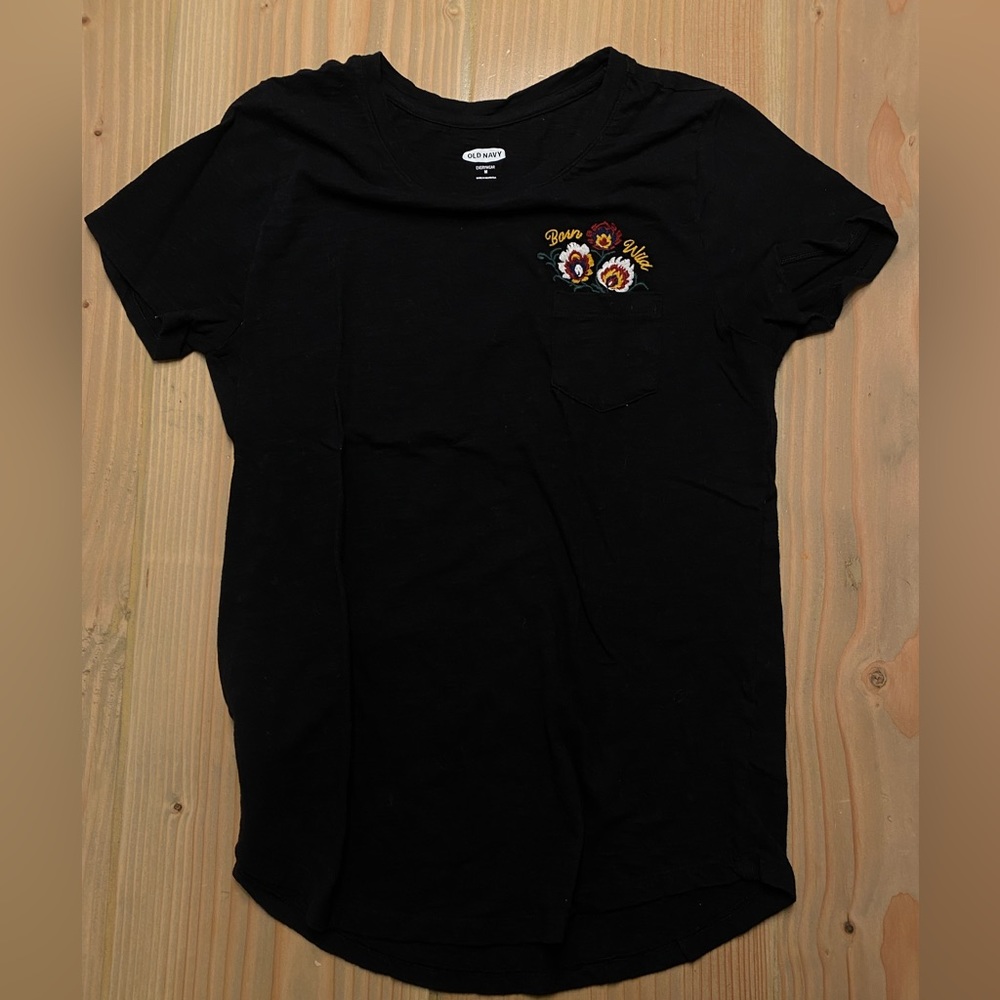 Old Navy Women’s Tee, medium, black